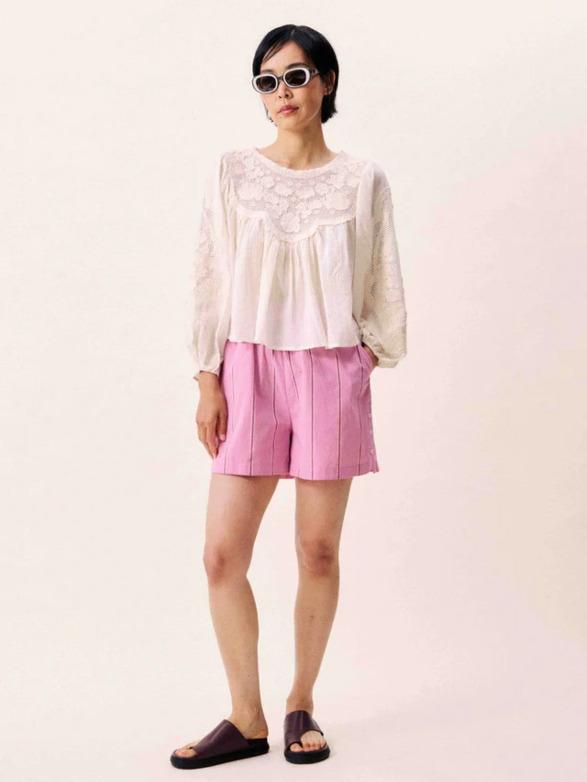 Eurybia Short