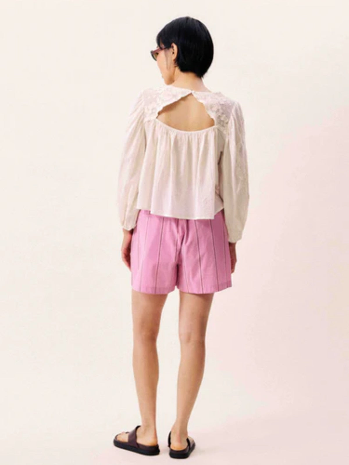 Eurybia Short