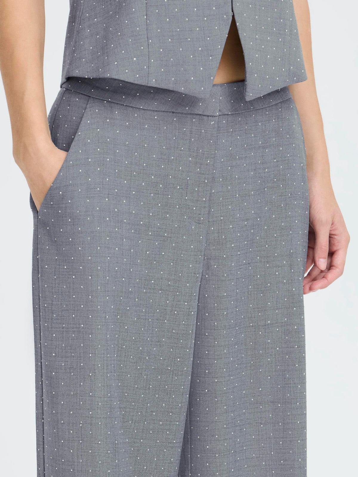 Eztola Pants