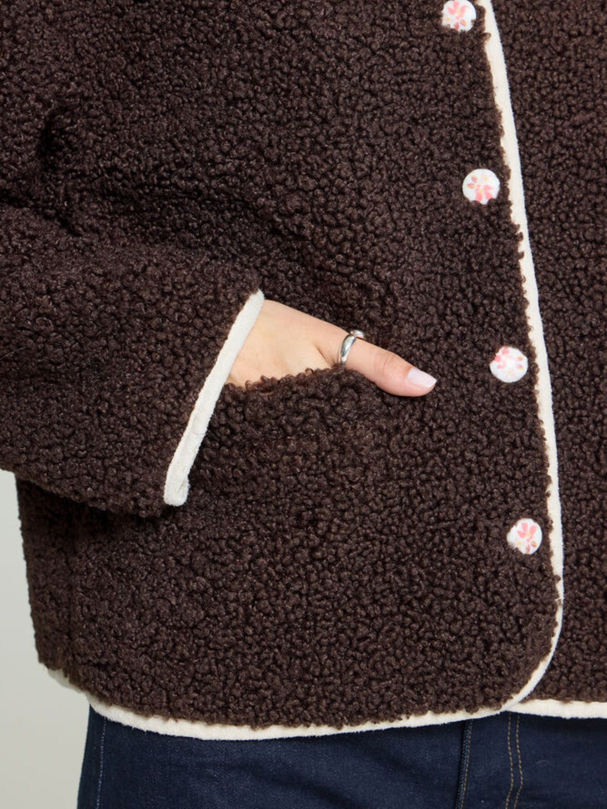 Hoziva Jacket