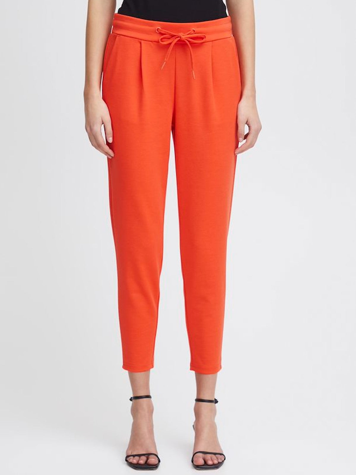 Kate Red Cropped Pant