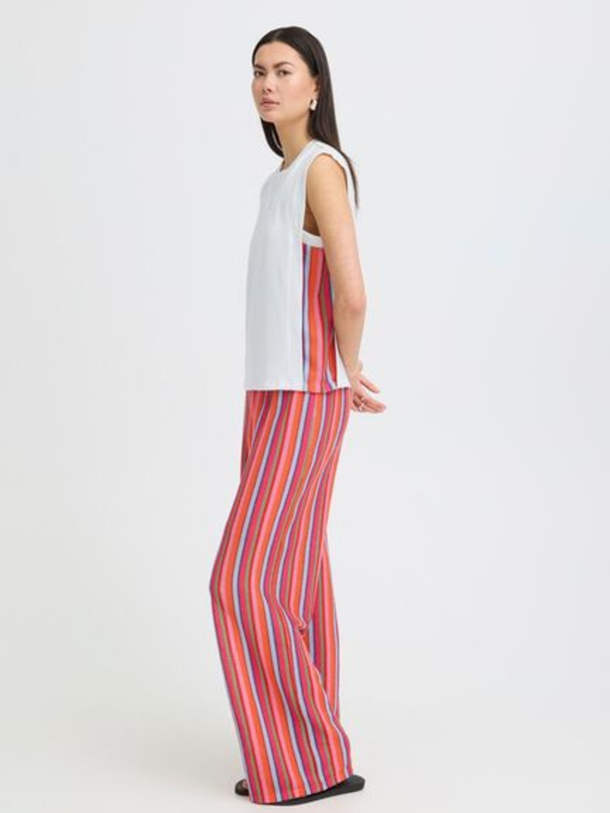 Libella Sleeveless Top