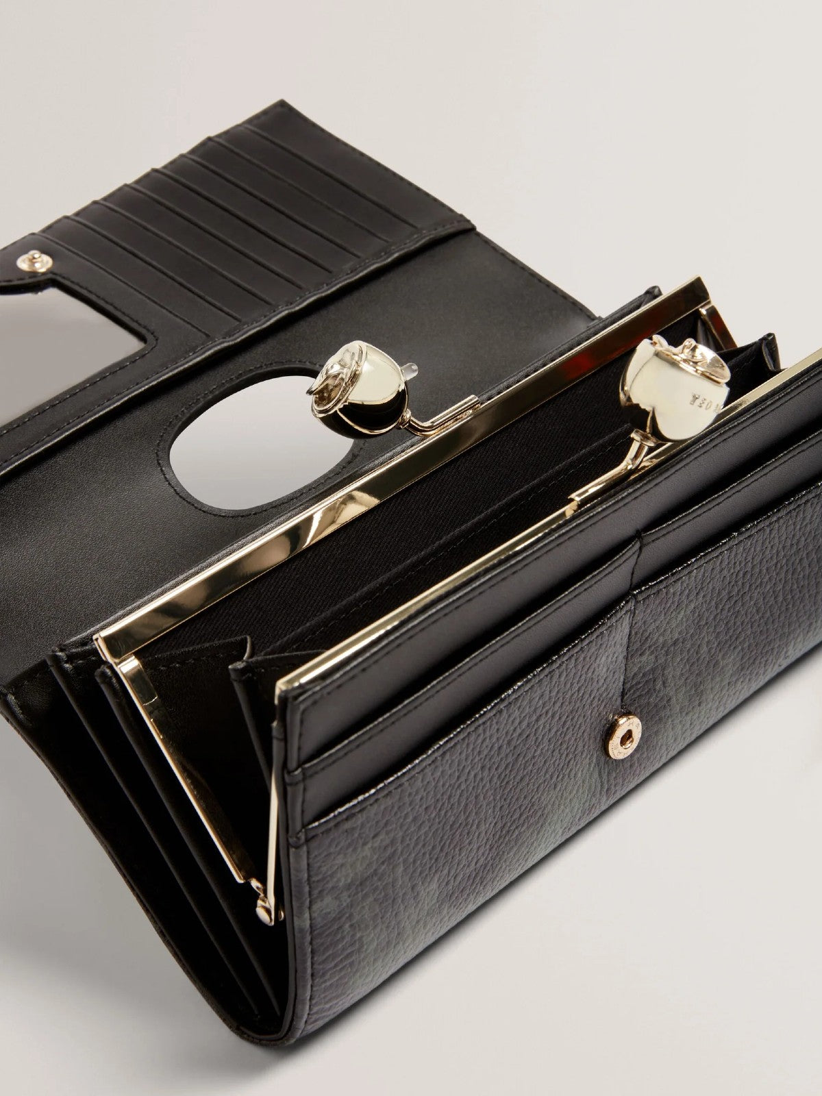 Liieeah Purse