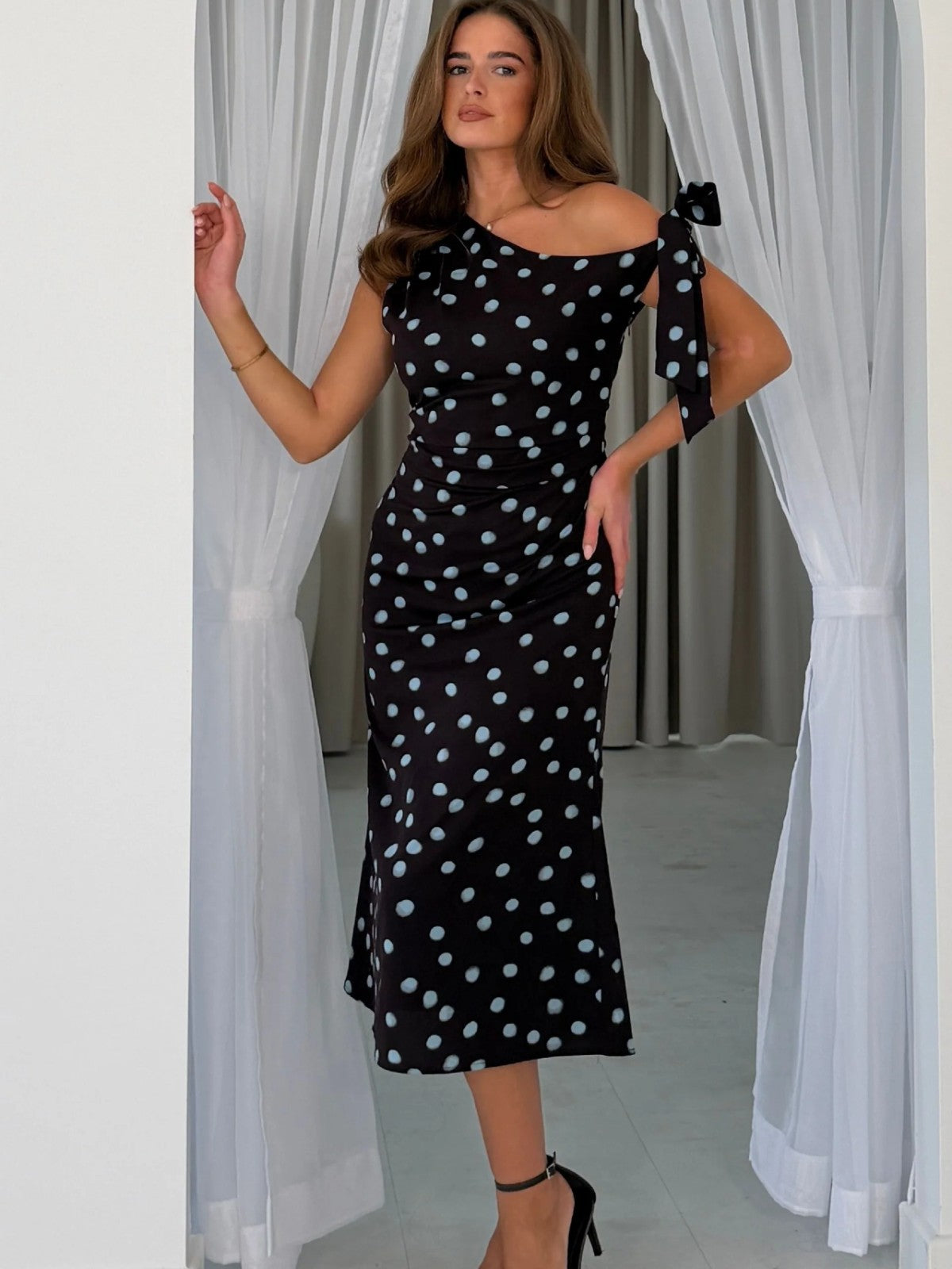 Luciana Dress