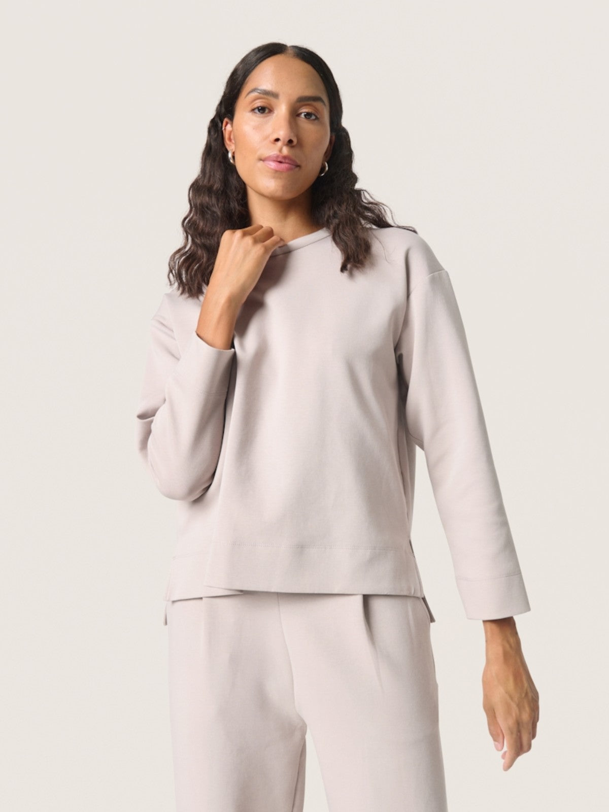 Magana Junia Sweatshirt