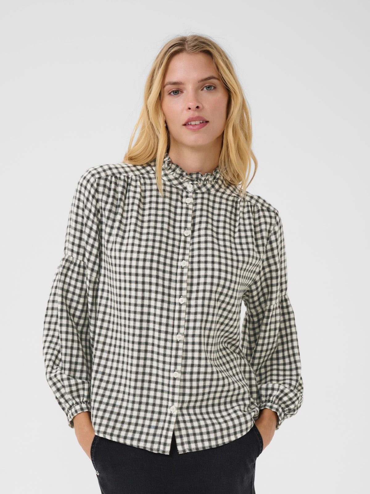 Samilla Navy Shirt