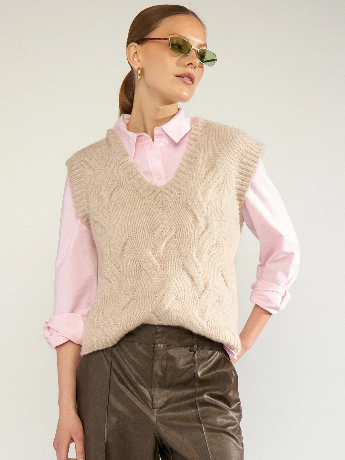 Almas Vest