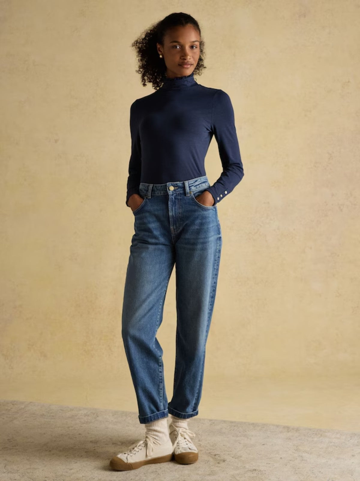 Amy Navy Top