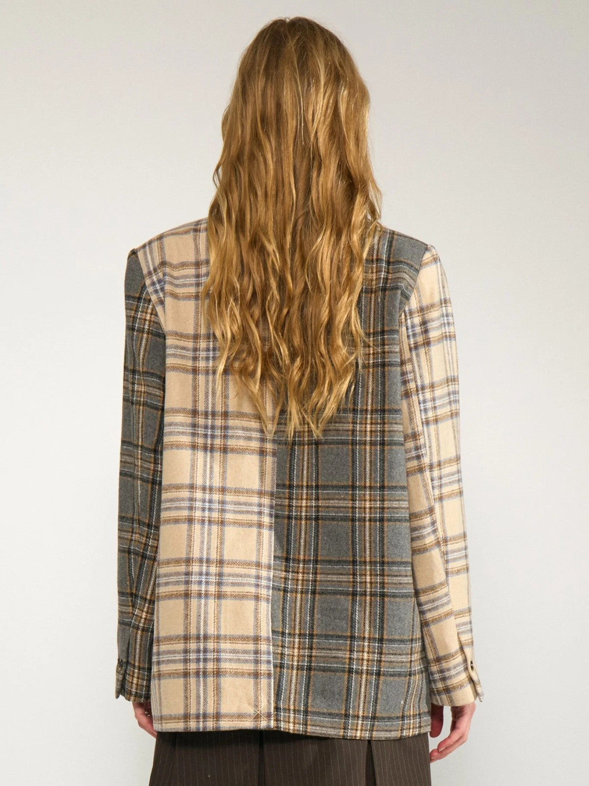Avey Blazer