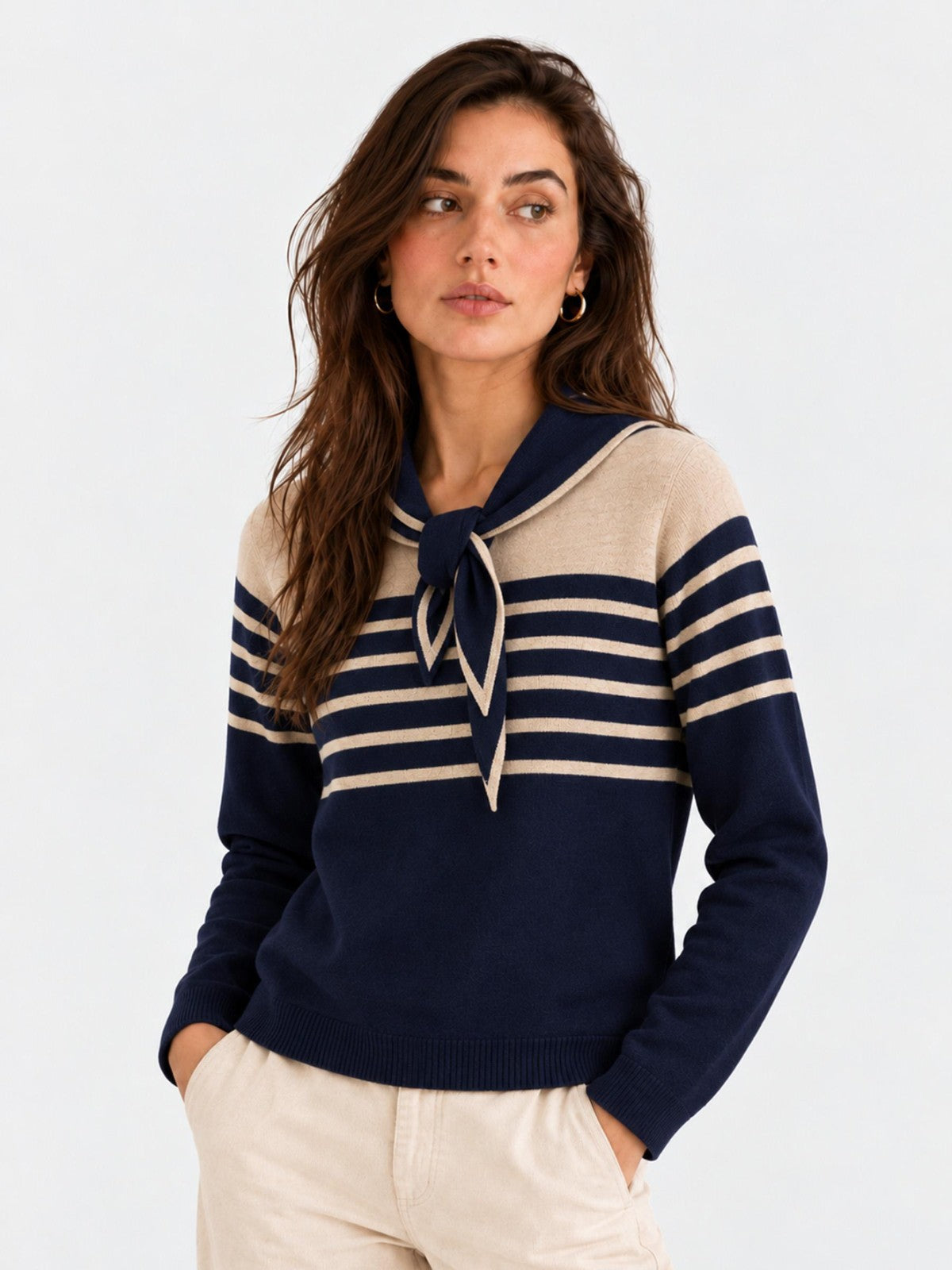 Granate Navy Sweater