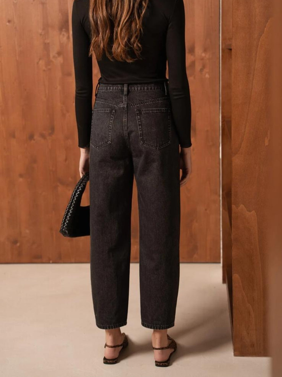 Bony Black Jean