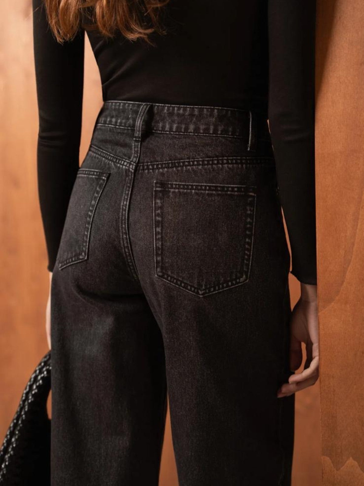 Bony Black Jean