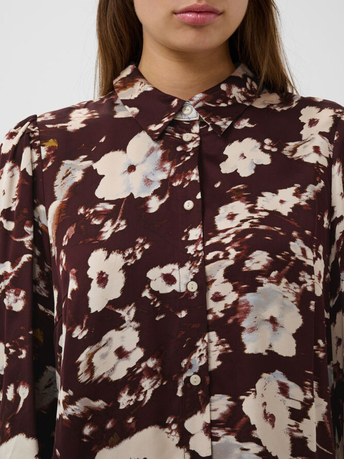 Clero Shirt
