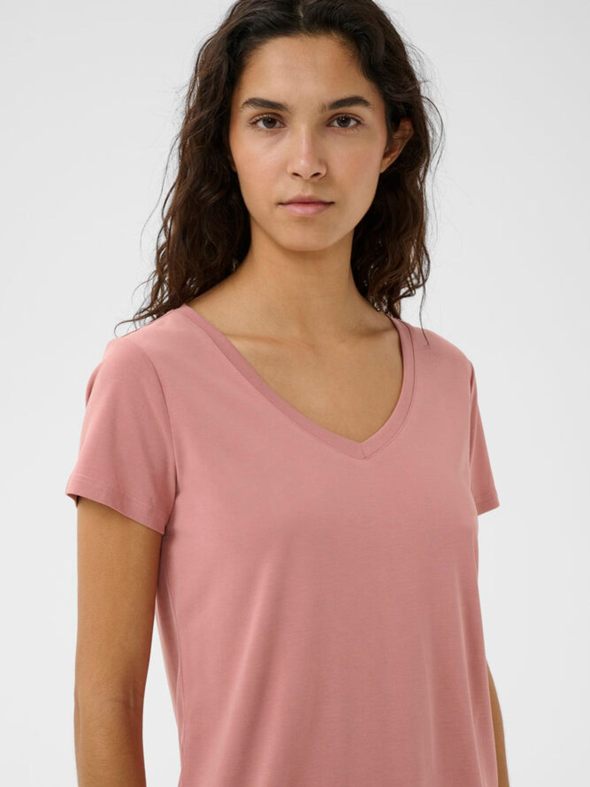 Columbine Rose Tee