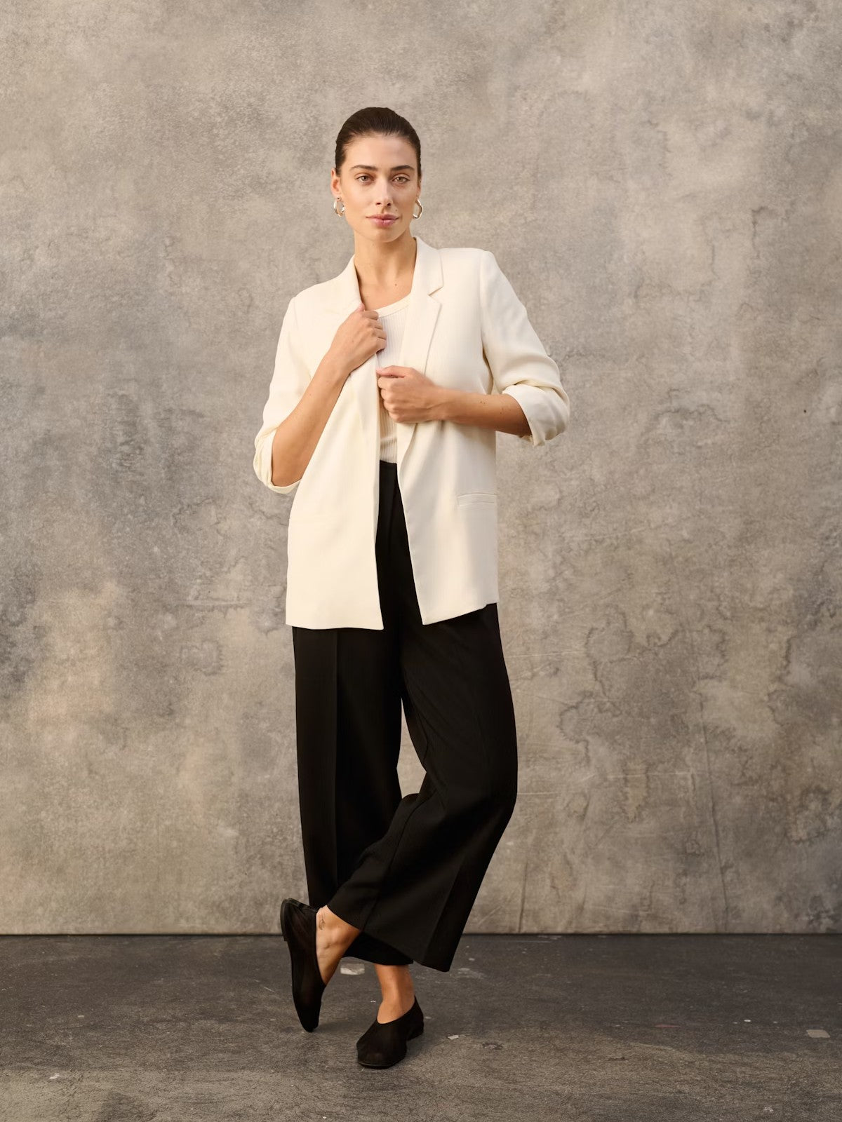 Corinne Black Cropped Pant
