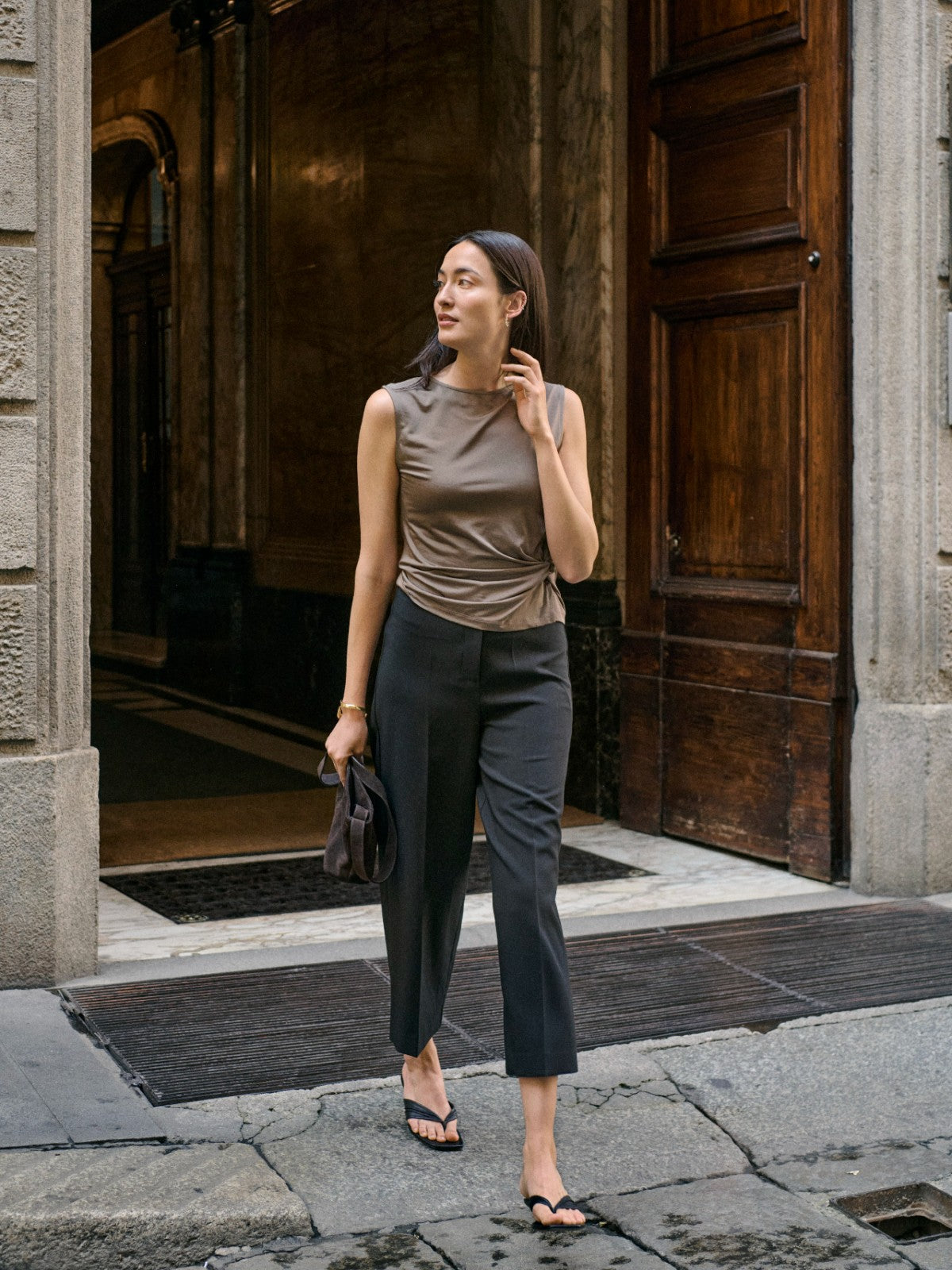 Corinne Navy Cropped Pant
