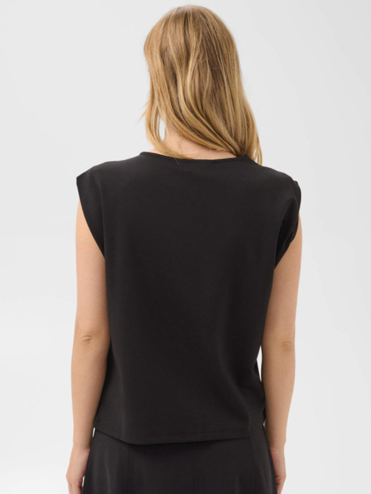 Divya Black T-Shirt
