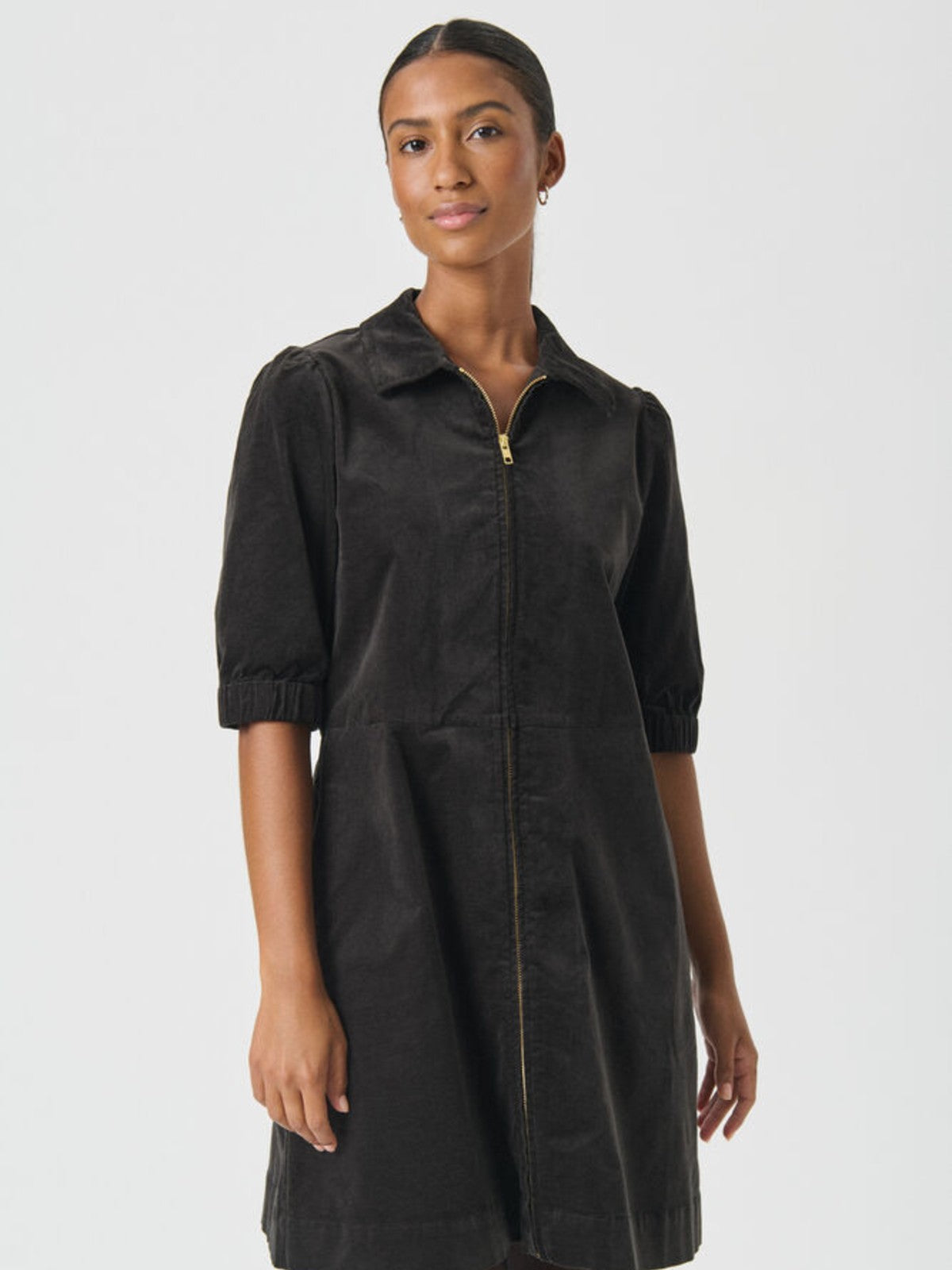 Eyvora Dress
