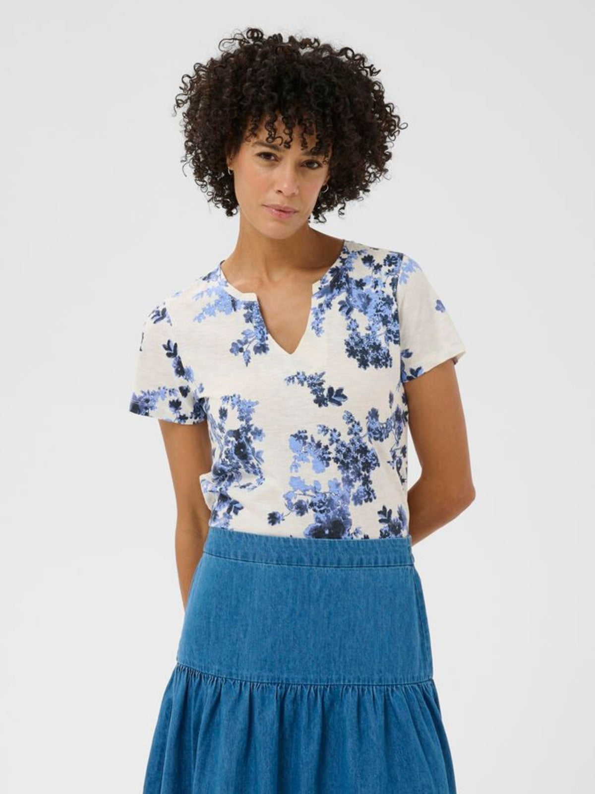 Gesinas Tee
