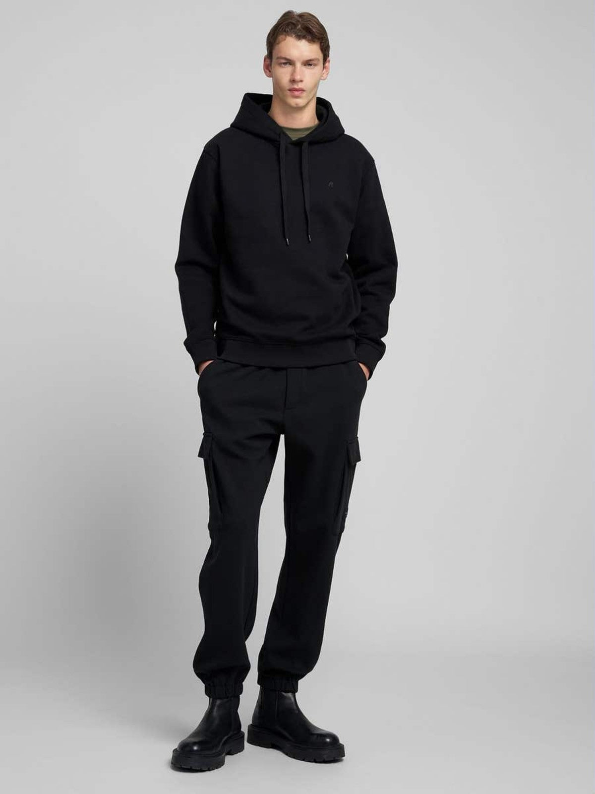 Evan Hooded Sweatshirt