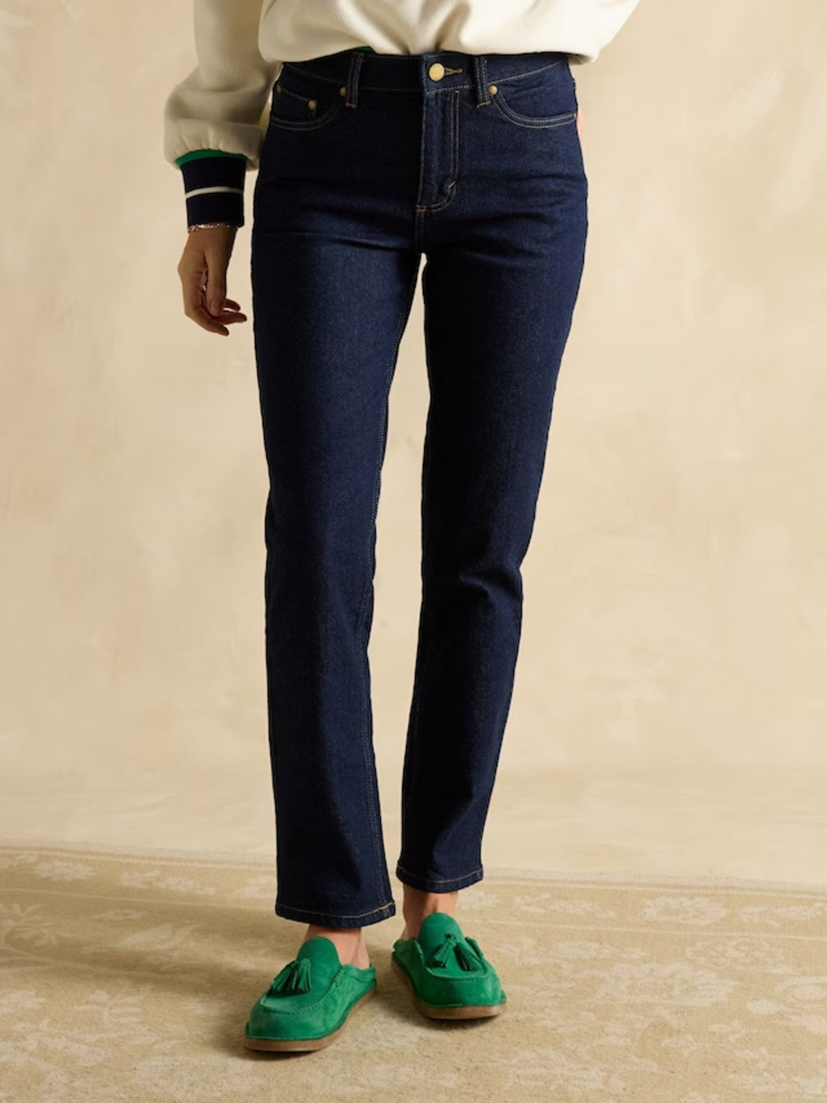Straight Jeans