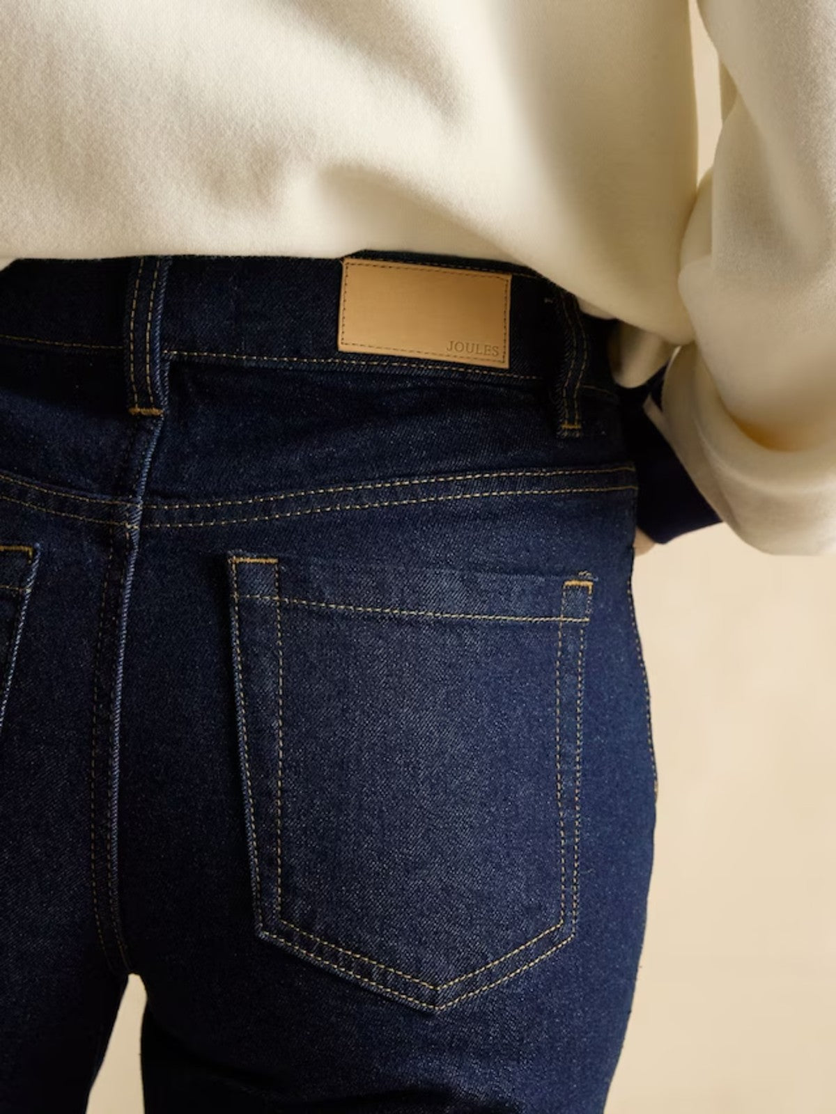 Straight Jeans