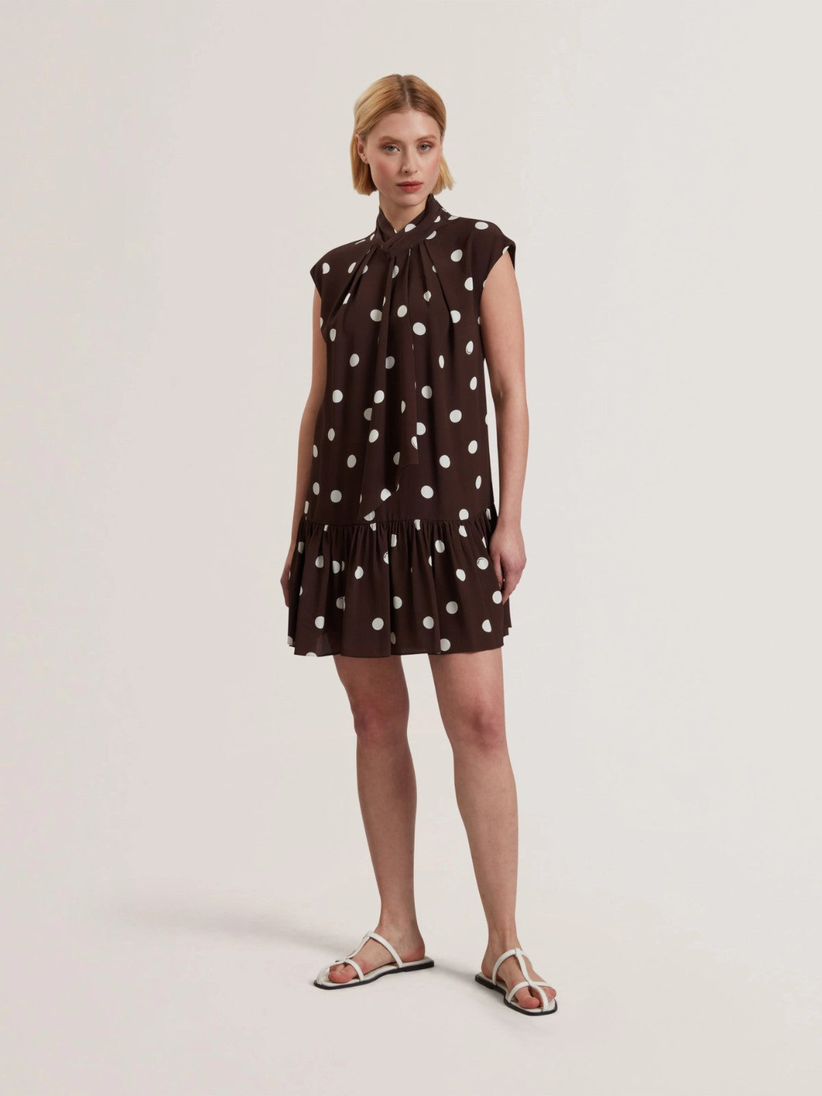 Jutuva Brown Dress