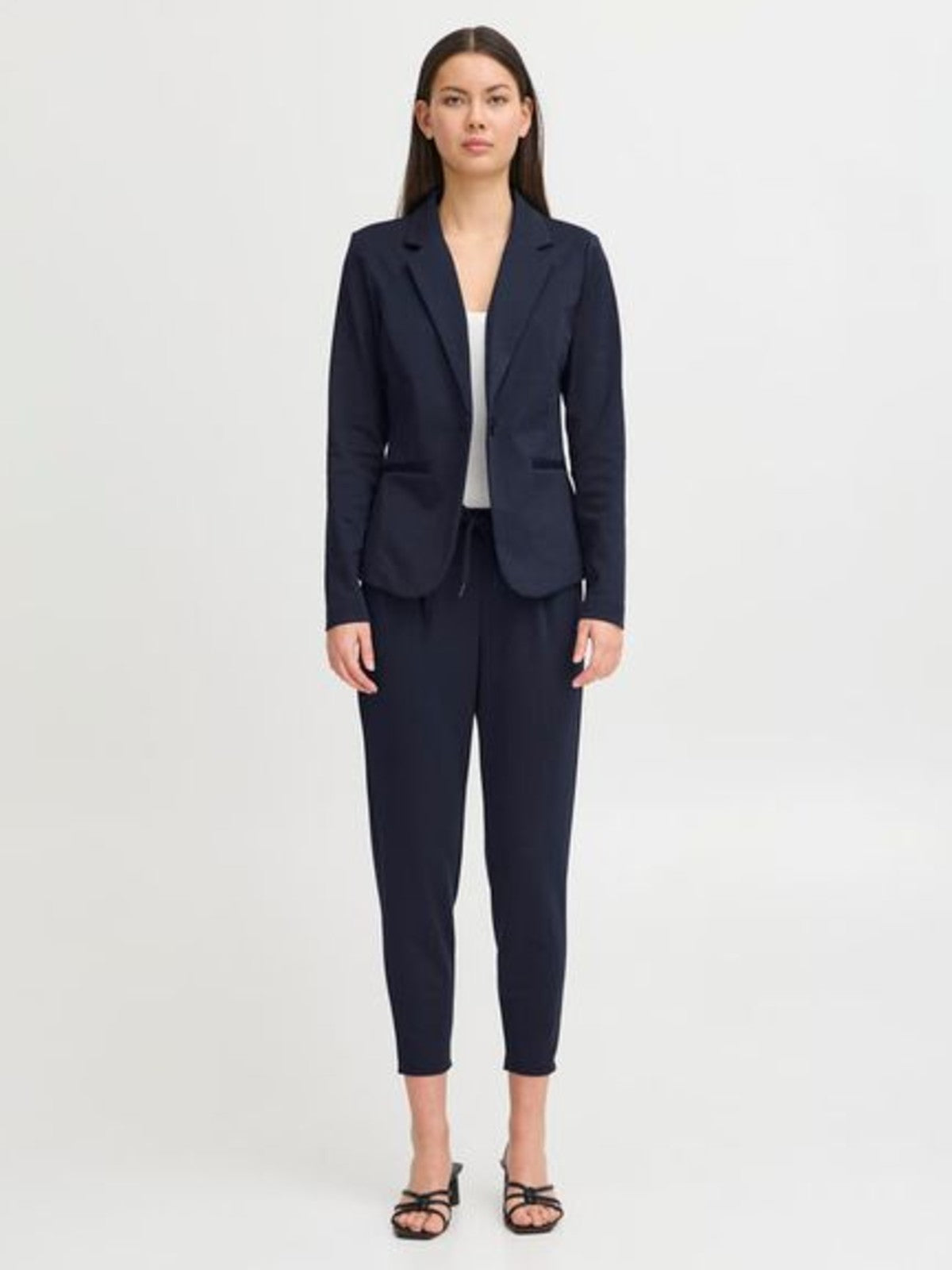 Kate Navy Cropped Pant