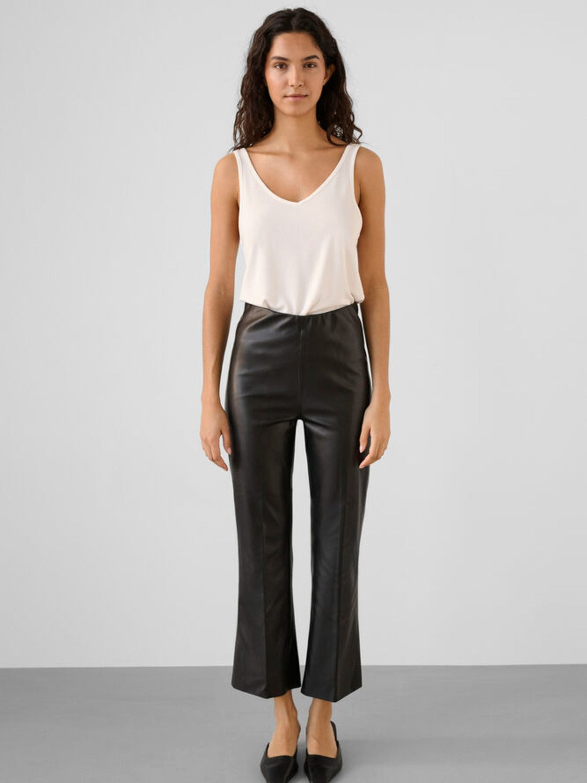 Kaylee Black Kickflare Pants