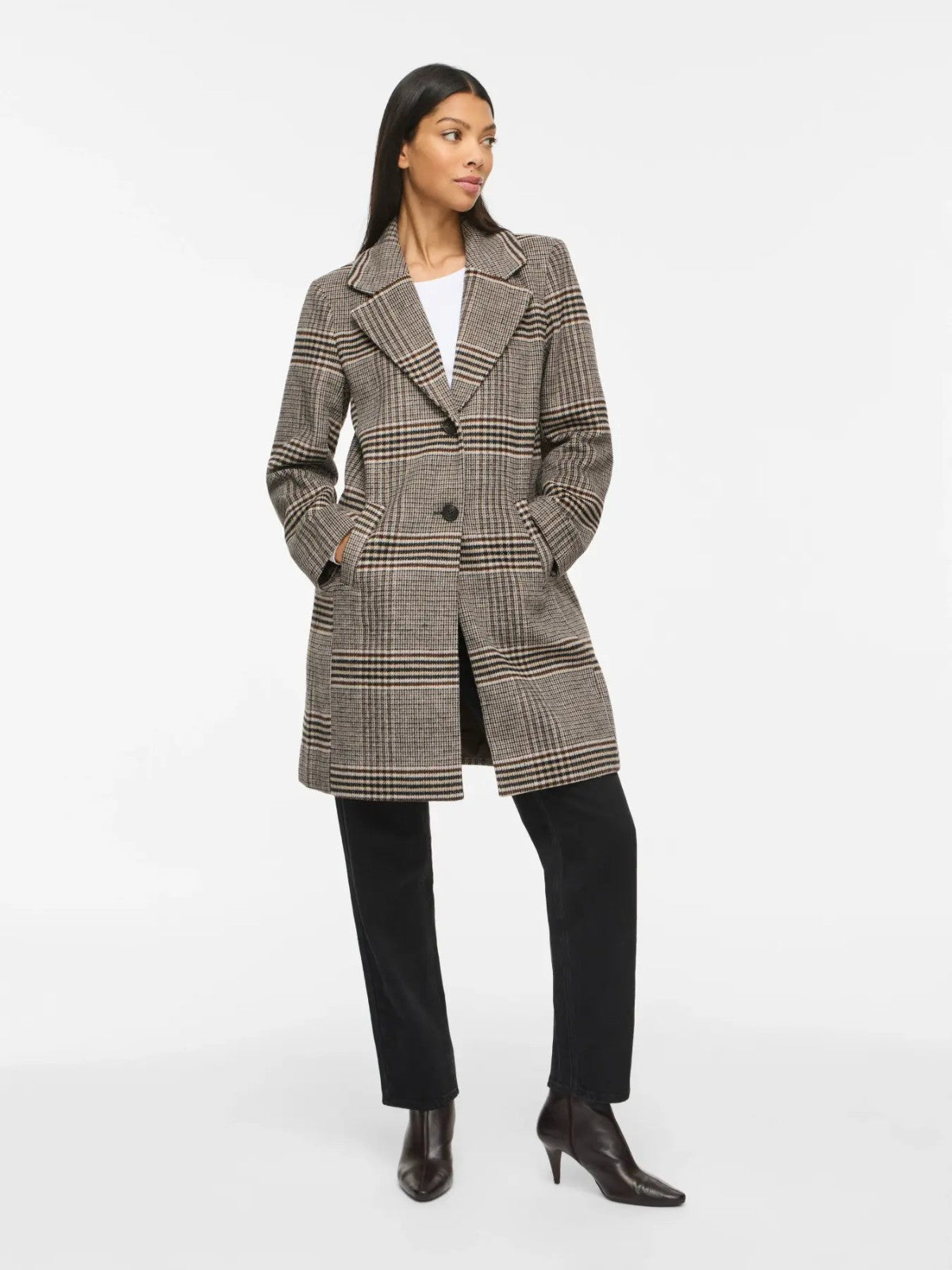 Leova Coat