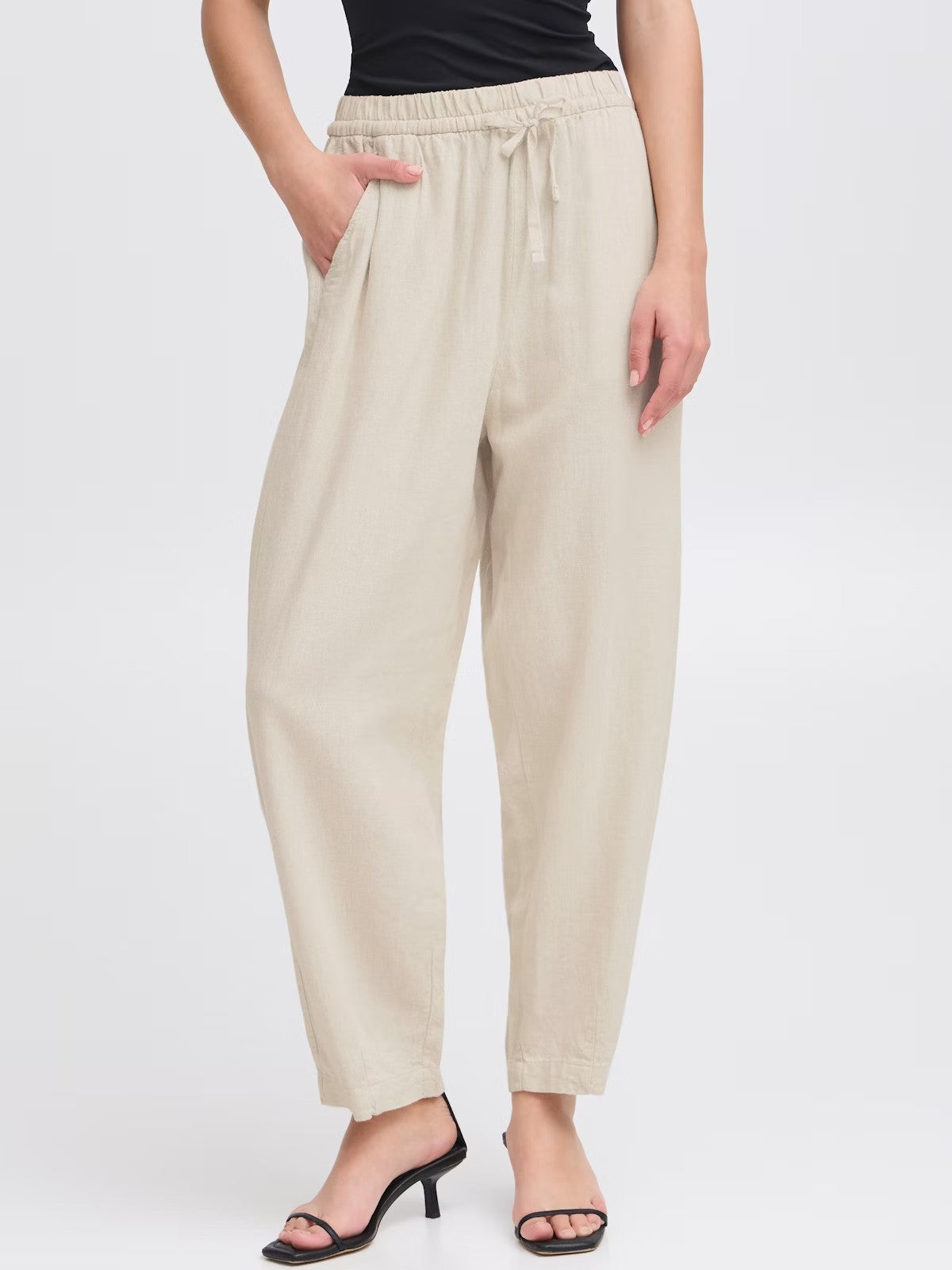 Linno Beige Pants