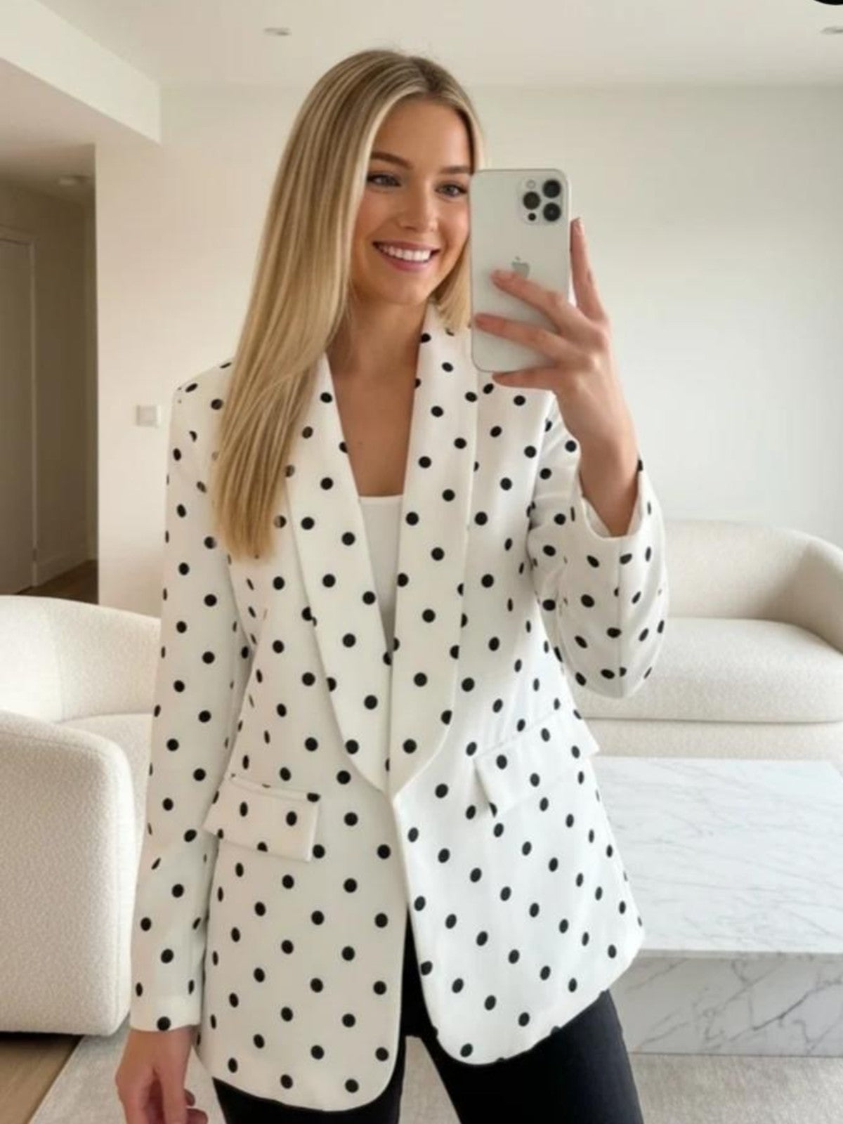 Anna Blazer