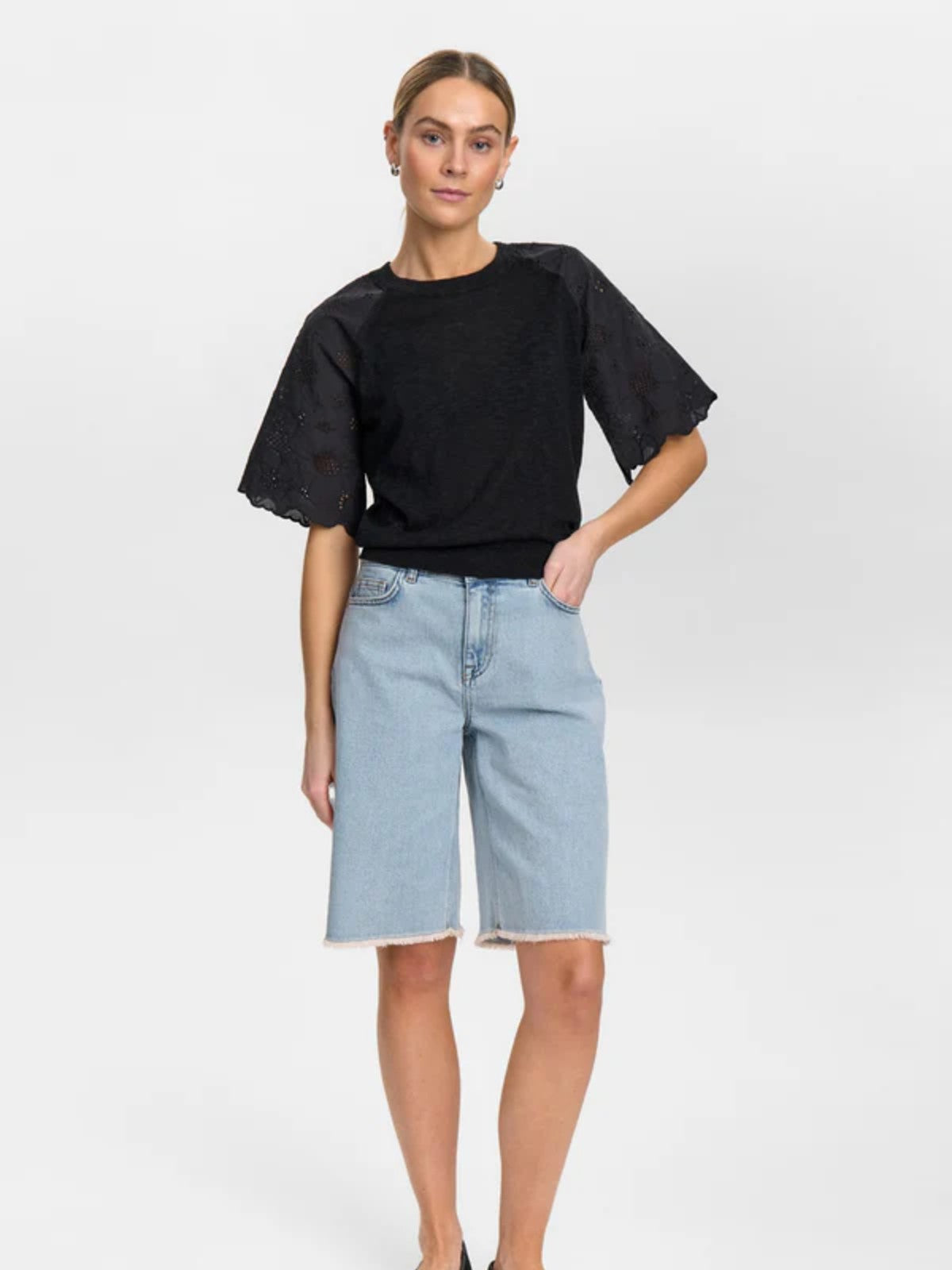 Moella Black Jumper