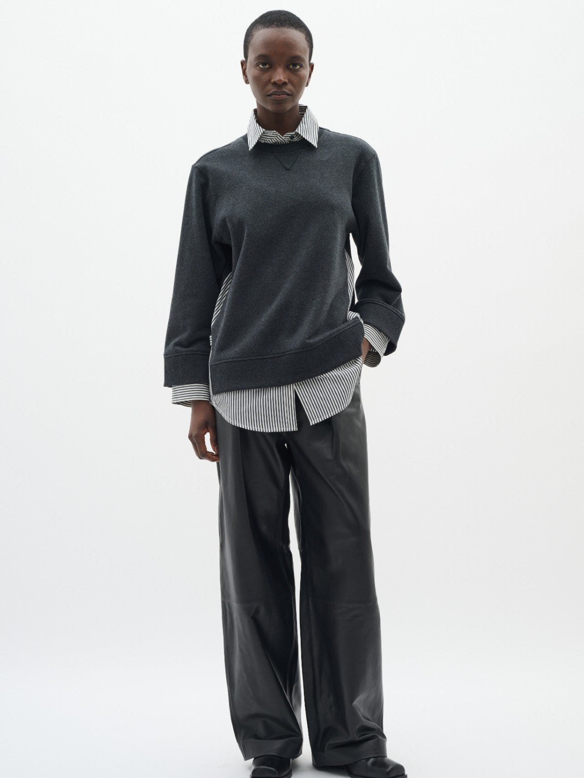 Natalja Charcoal Sweatshirt