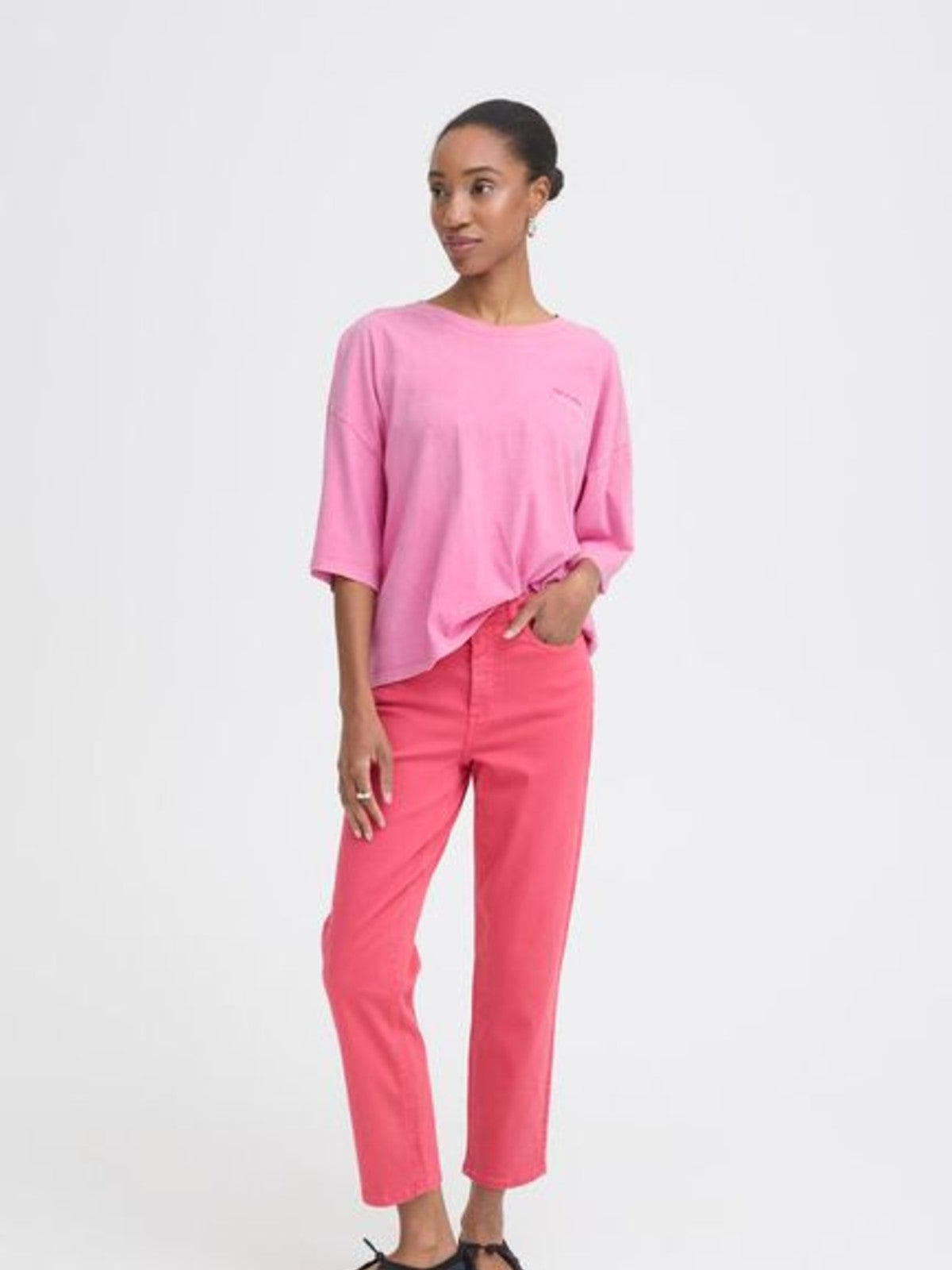 Nica T-Shirt