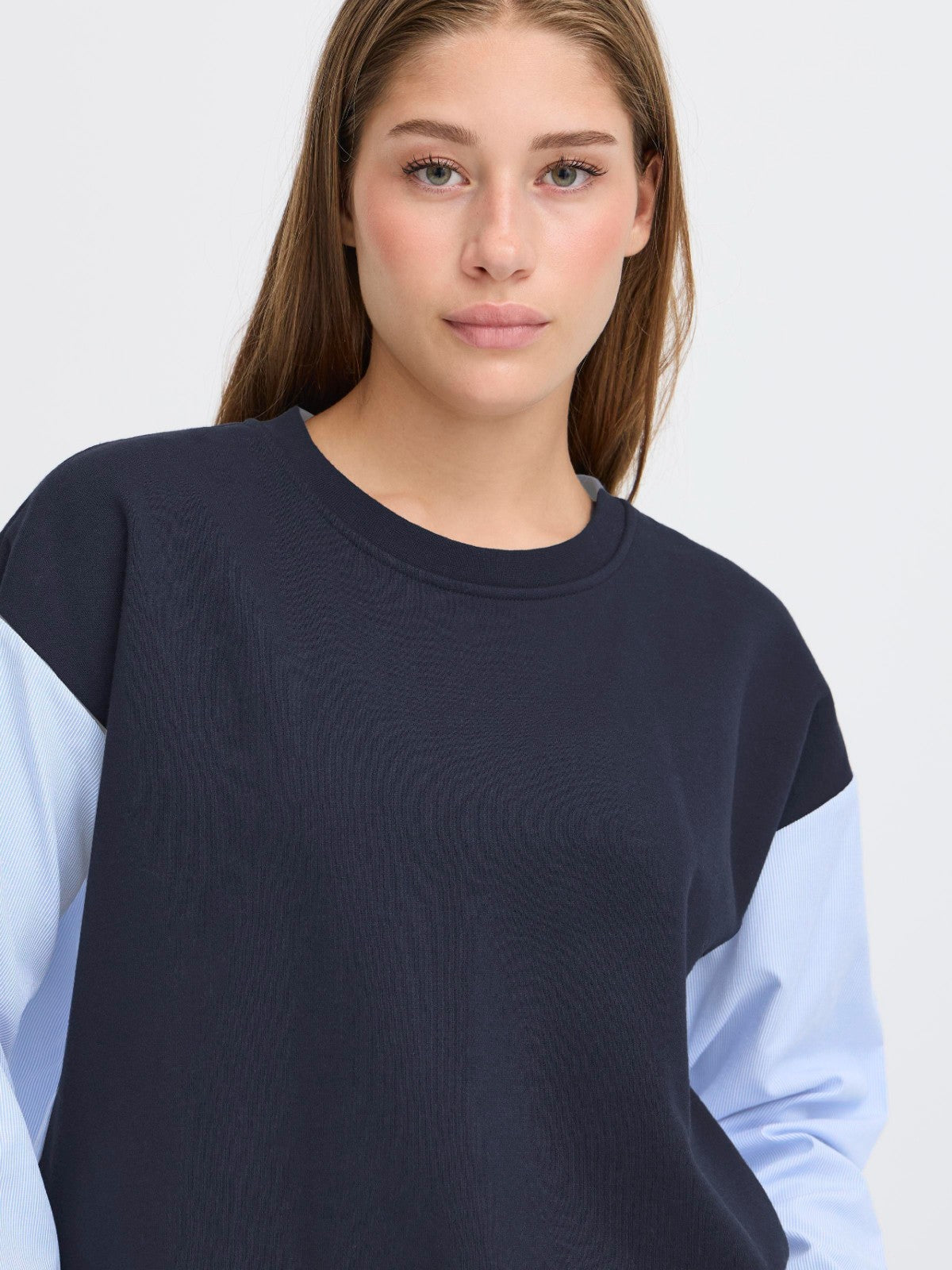 Palona Sweatshirt
