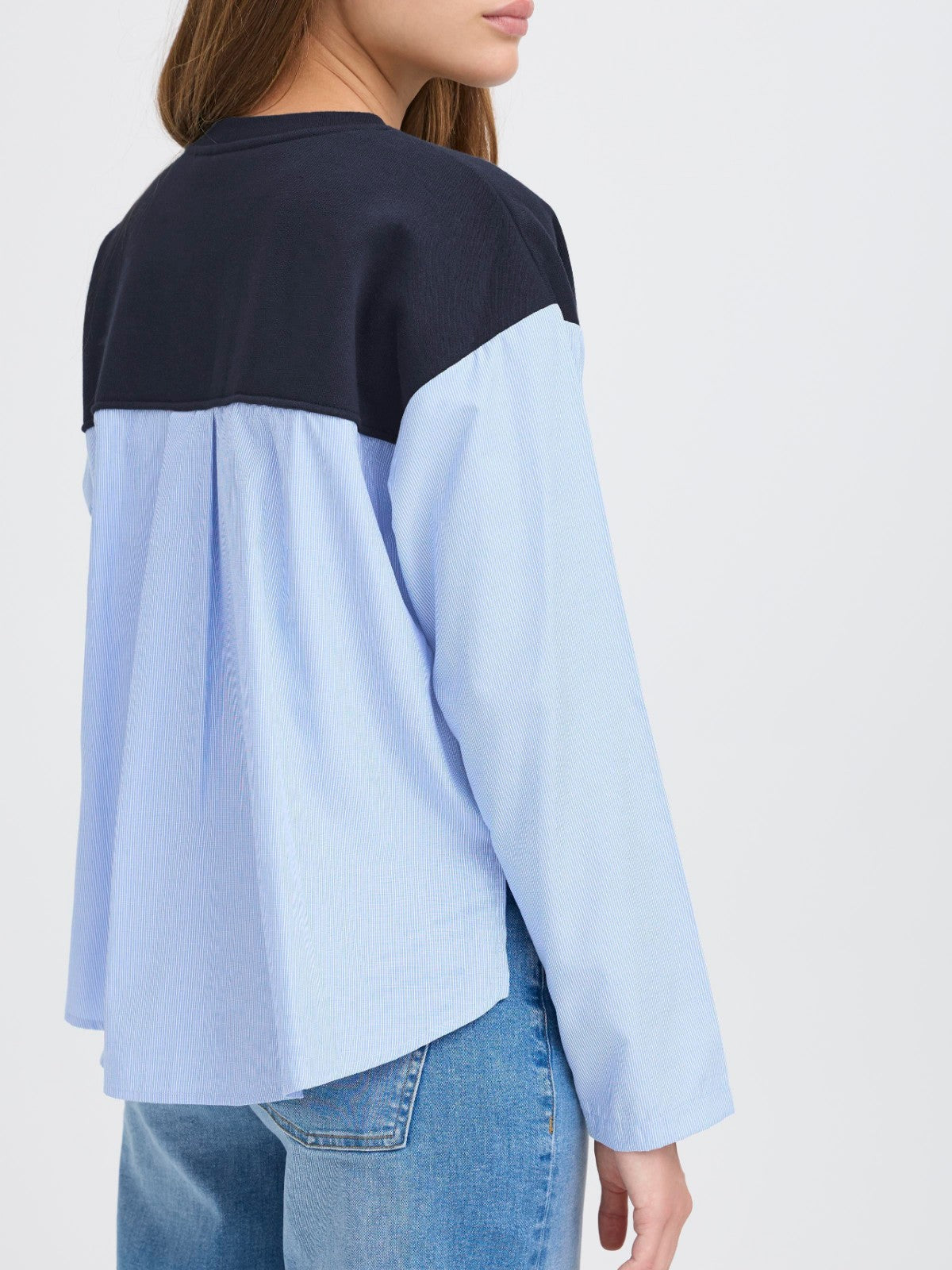 Palona Sweatshirt