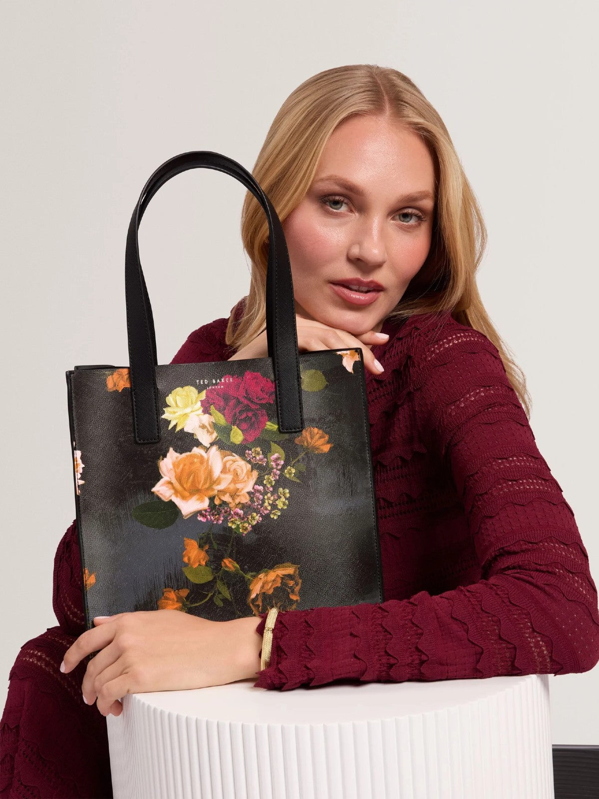 Quencon Small Tote