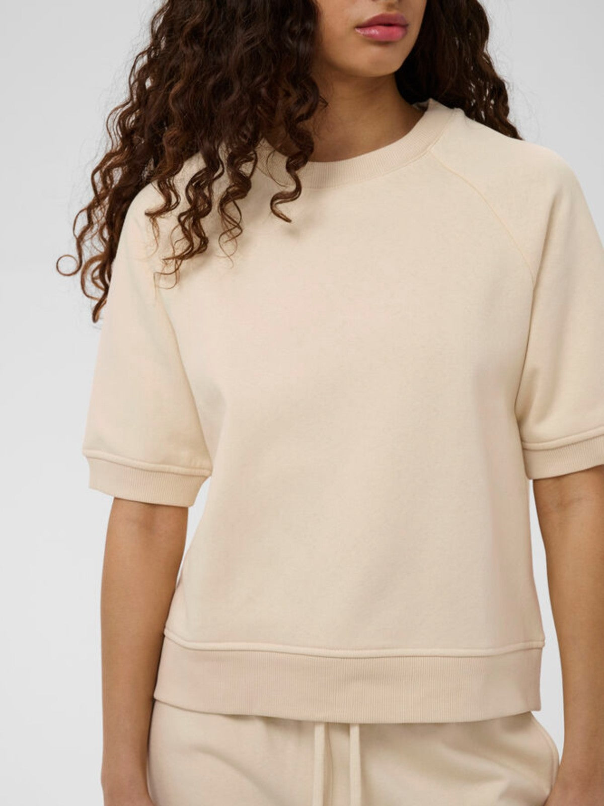 Rolanda Sweatshirt