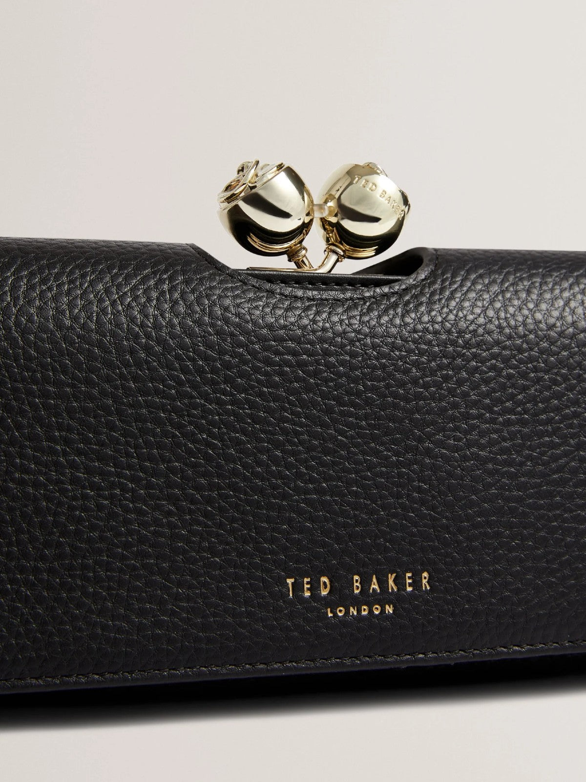 Roosali Black Purse