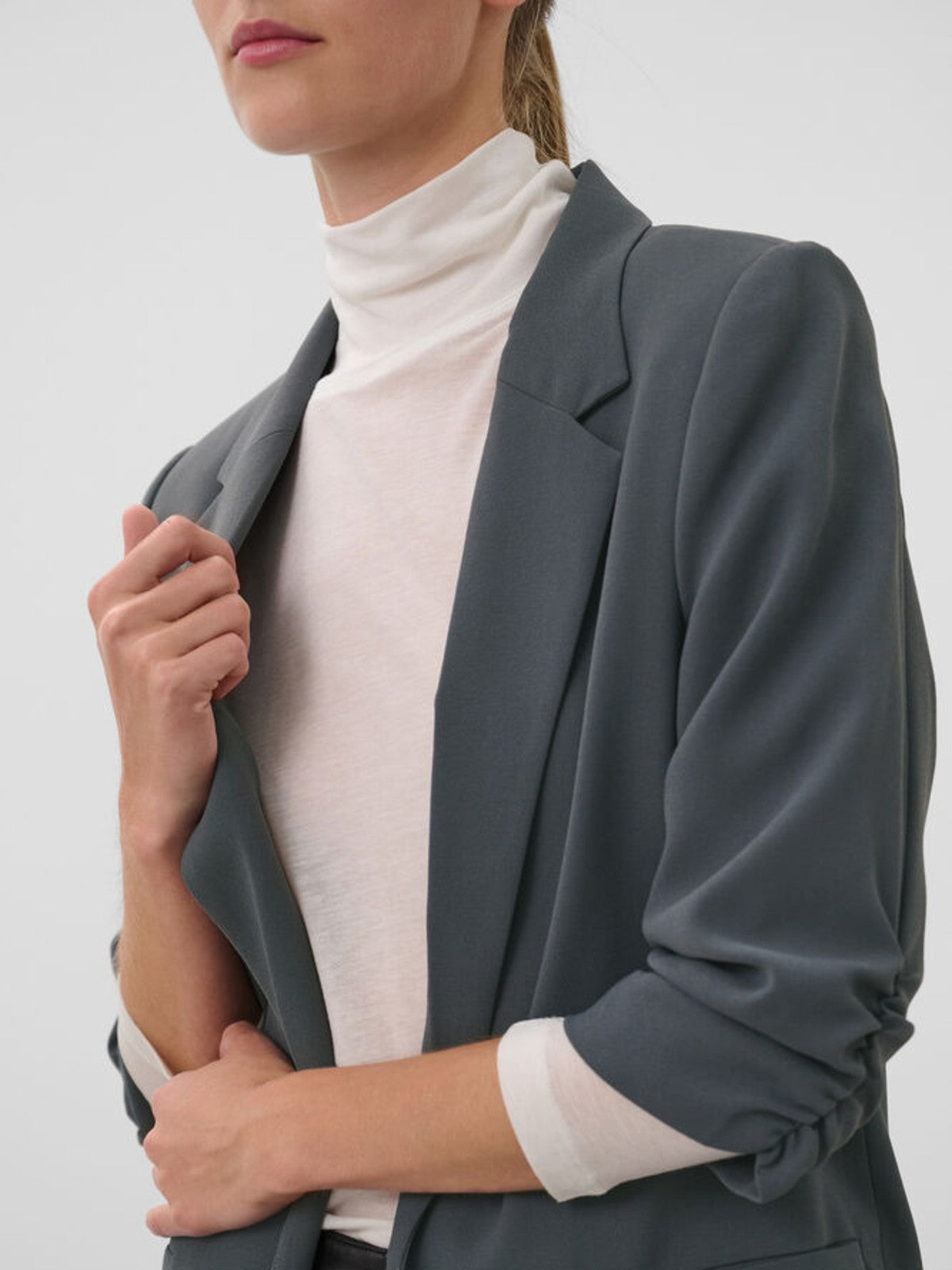 Shirley Turbulence Blazer