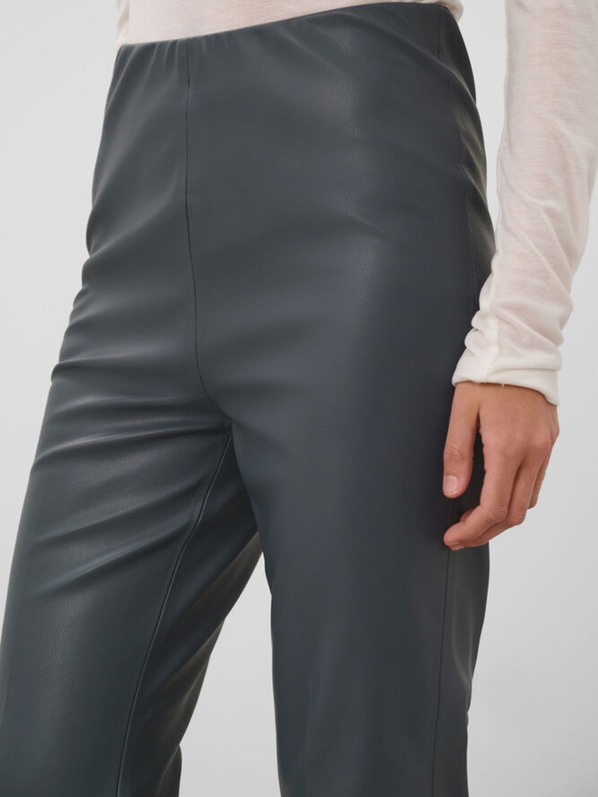 Kaylee Turbulence Pants