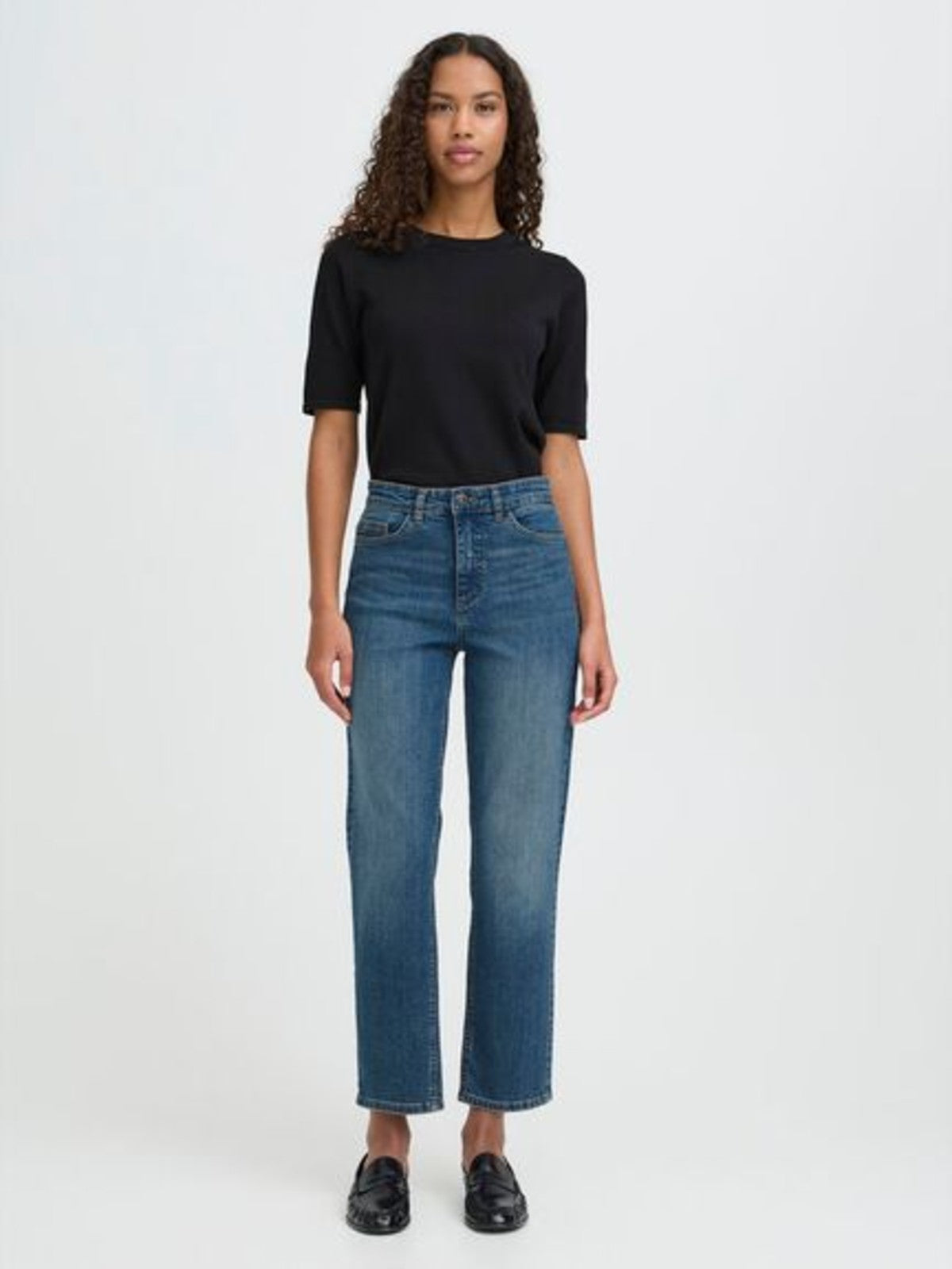Twiggy Raven Jean