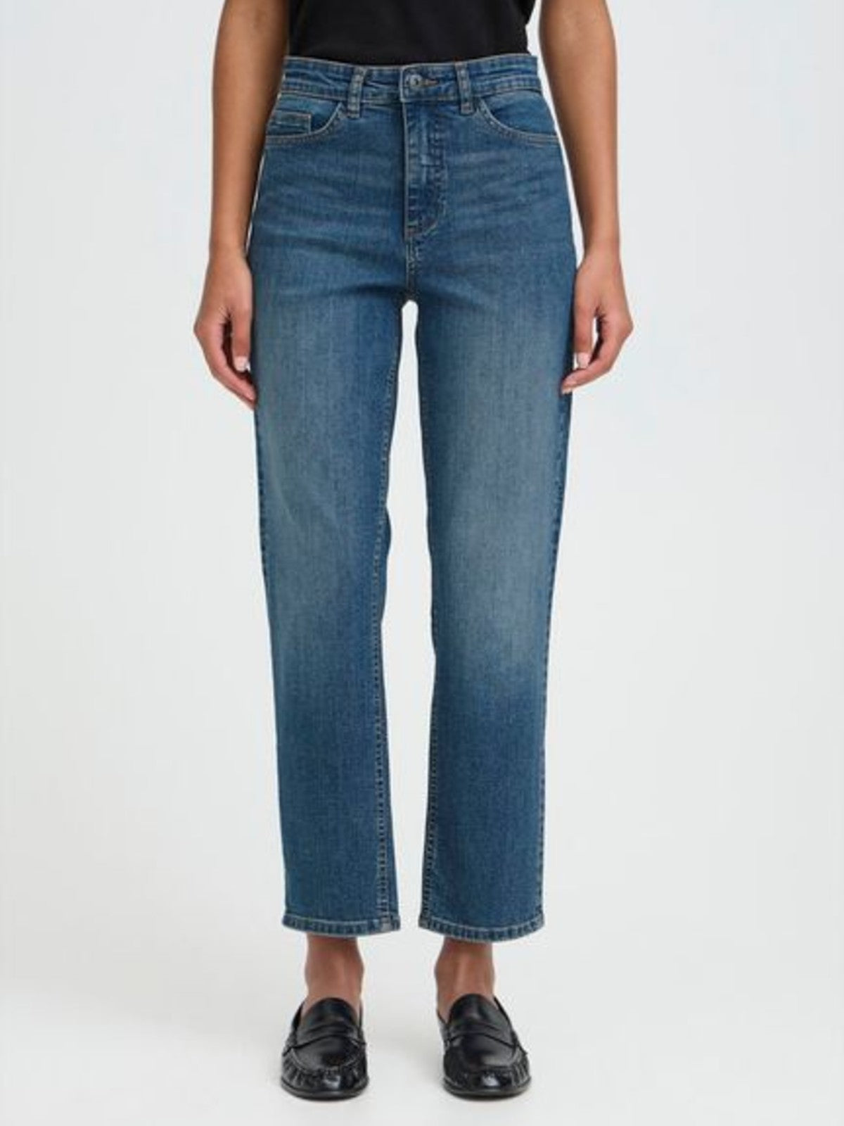 Twiggy Raven Jean
