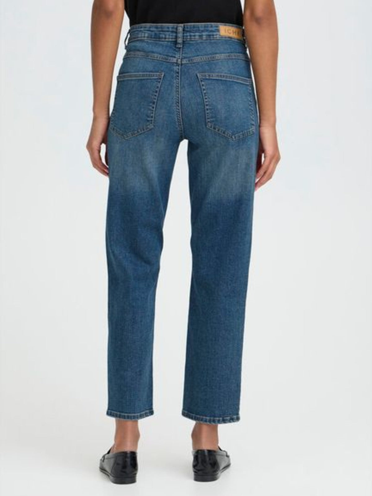 Twiggy Raven Jean