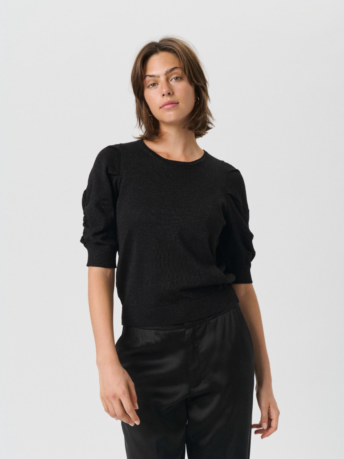 Varaia Black Jumper