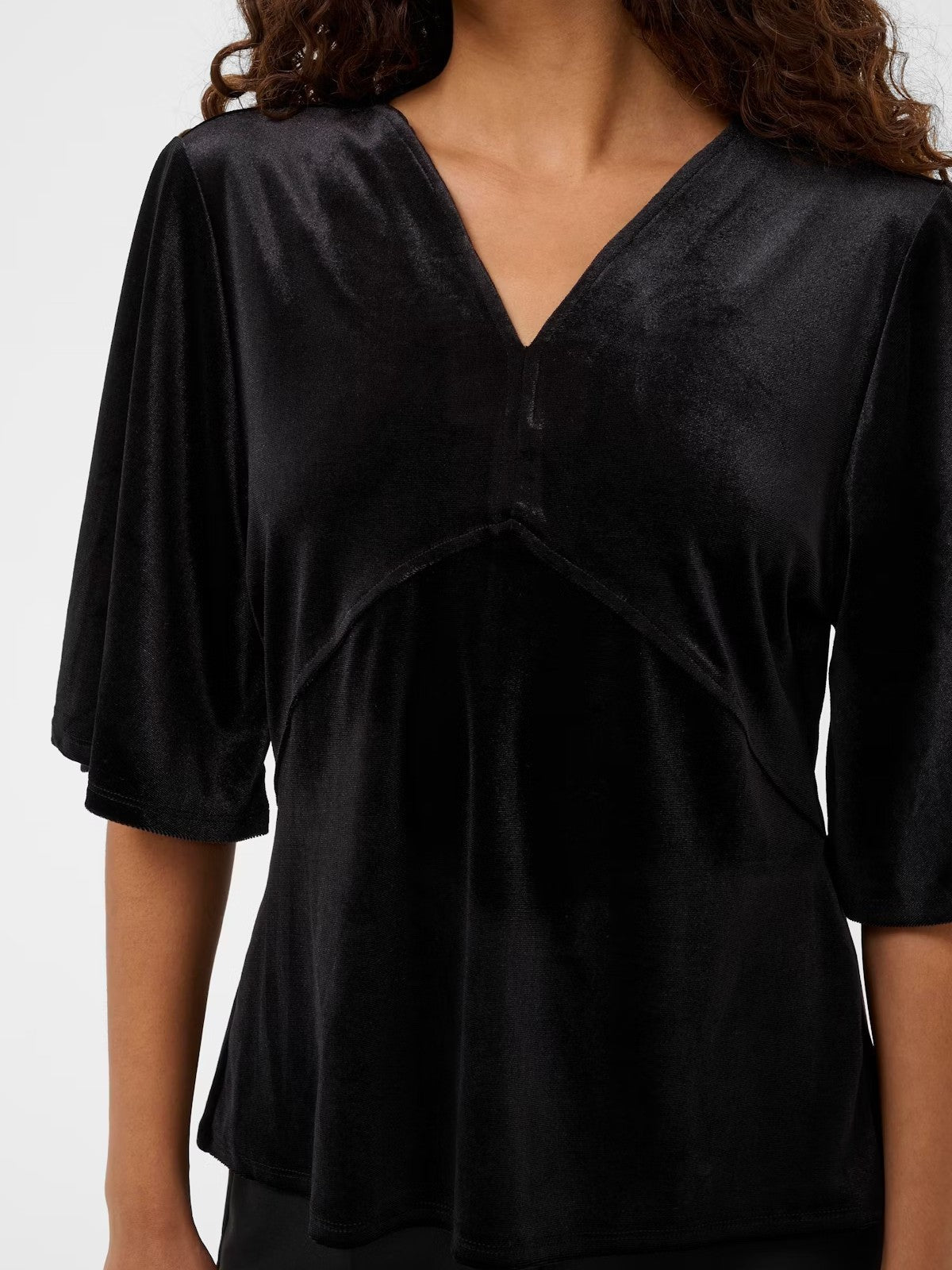 Velera Black Blouse