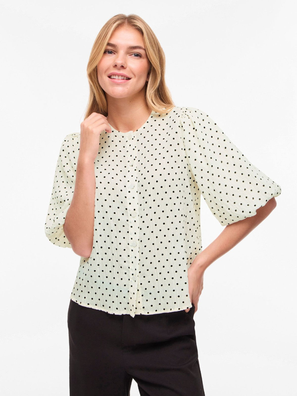 Viea Blouse