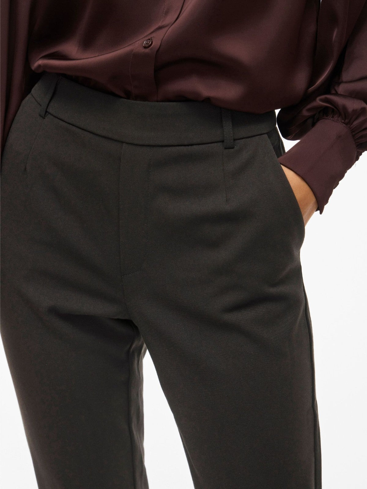 Varone Slim Black Pants